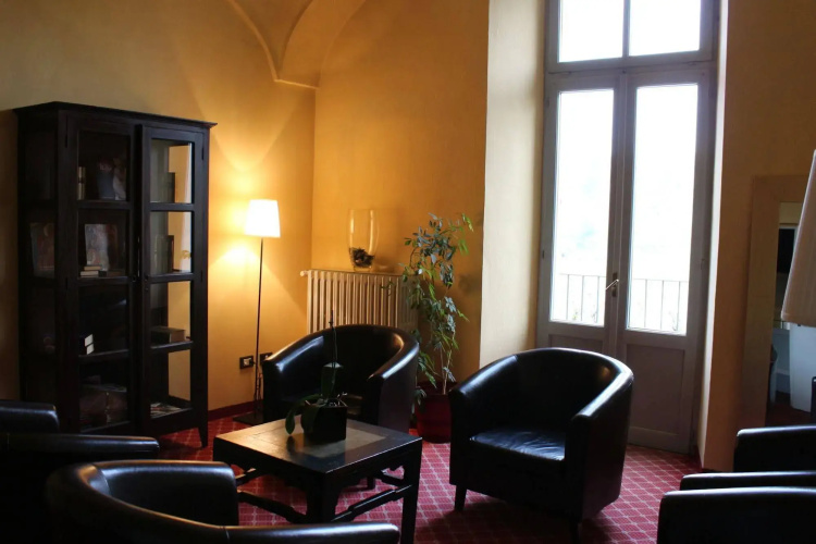 Hotel Portici