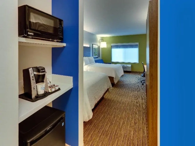 Quadruple Suite