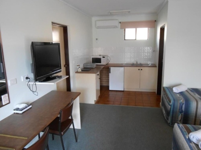Deluxe Family Suite