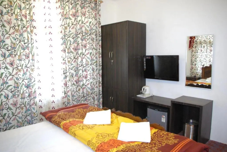 Hotel Harwan Resorts