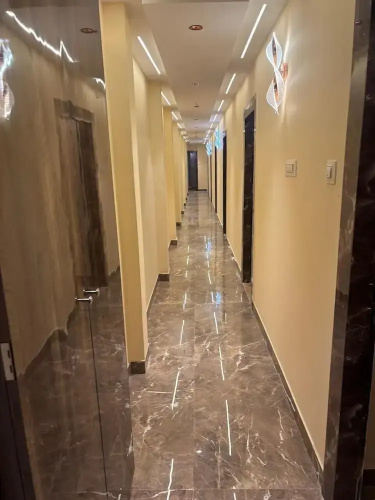 Hotel Crystal Castle - Mumbai