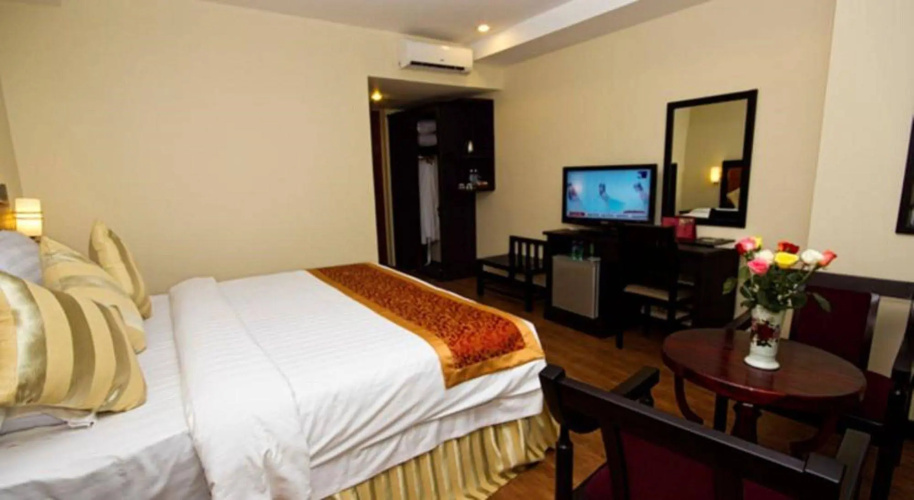 Town View Hotel II