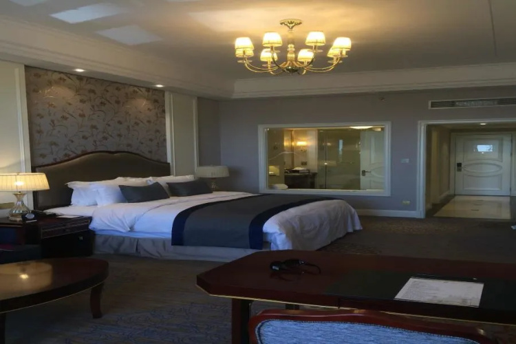 Macrolink Legend Hotel