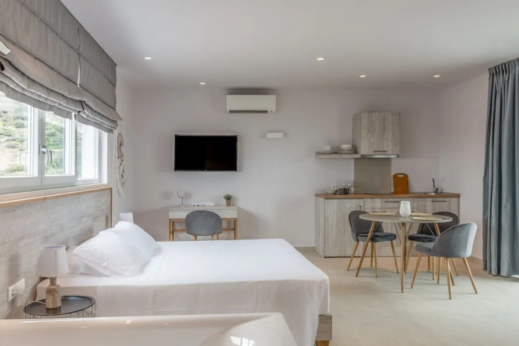 Eva Apartments