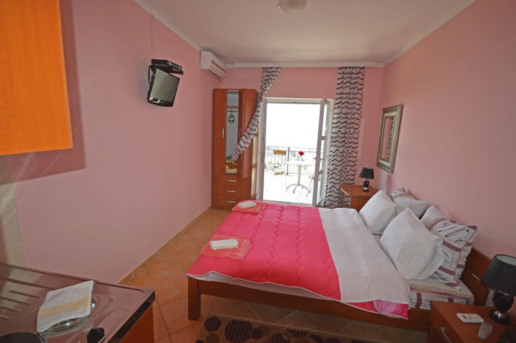 Apartments Cejovic