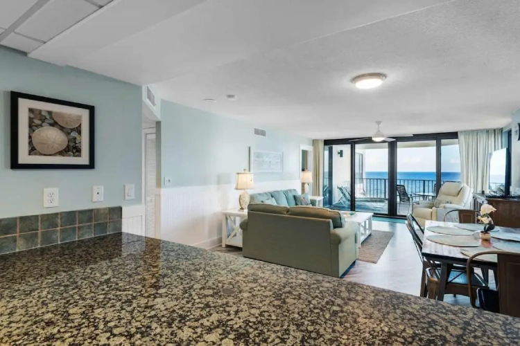 Standard room with balcony