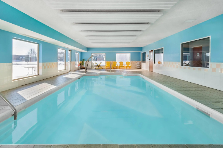 Super 8 by Wyndham Kokomo