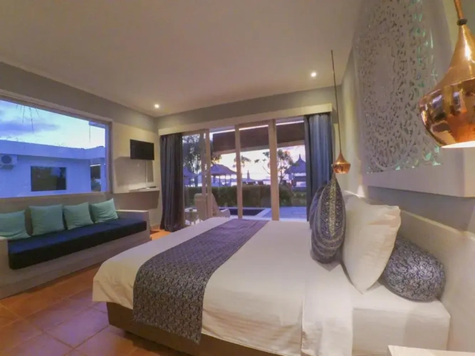 Suite with ocean view