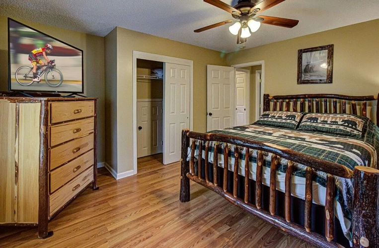 Creekside #3580