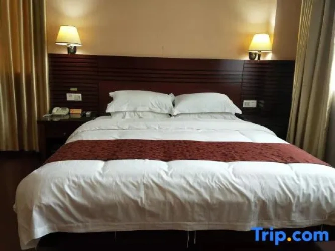 1 Bedroom Suite