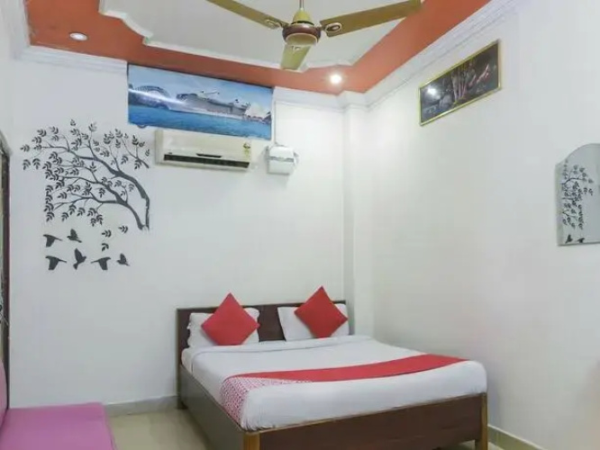 Hotel Chandra Deep