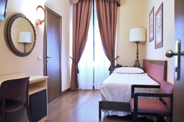 Standard Single room