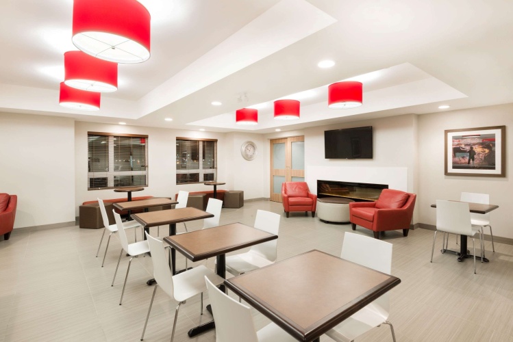 Microtel Inn & Suites by Wyndham Sudbury photo 9