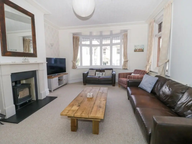 20 Ulwell Road
