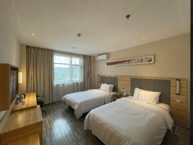 Business Twin room