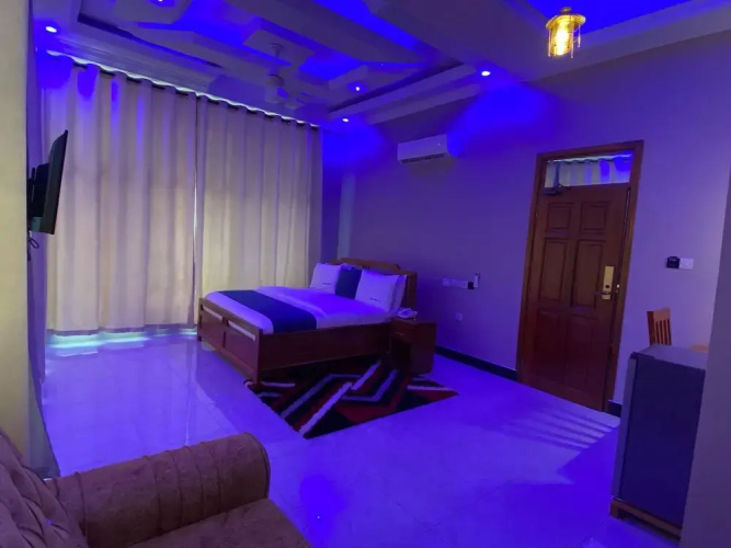Gombe  Park Hotel