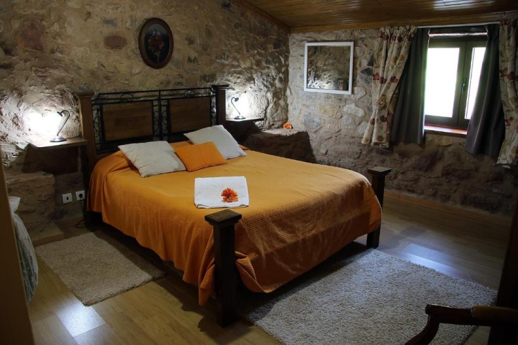 Standard Double room with mountain view