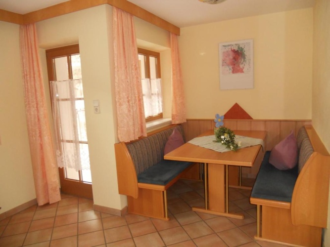 2 Bedrooms Apartment with balcony
