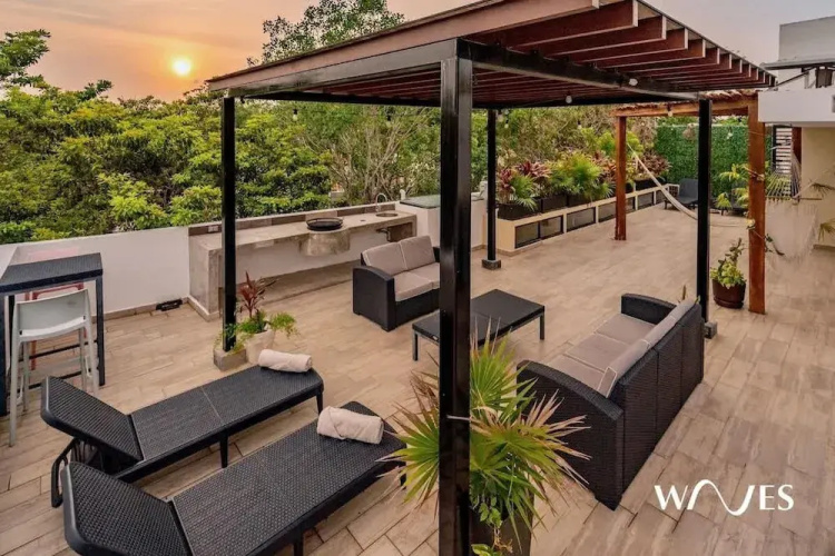 Private Room Roof Garden W/nice Pool BBQ