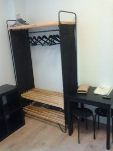 Bucks Living Quarters - Image 3