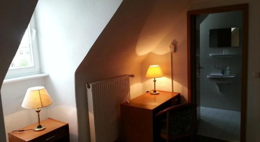 Pension "Zur Inselbrücke"
