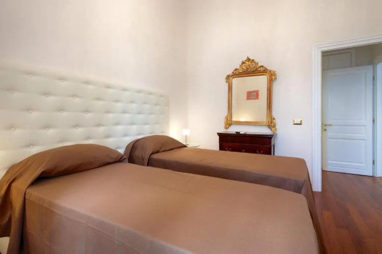 Rome Central Suites A,B,C