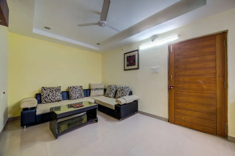 Falcons Nest Studio Apartments