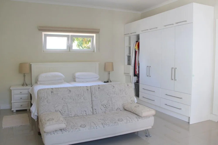 Alphen Lodge Constantia