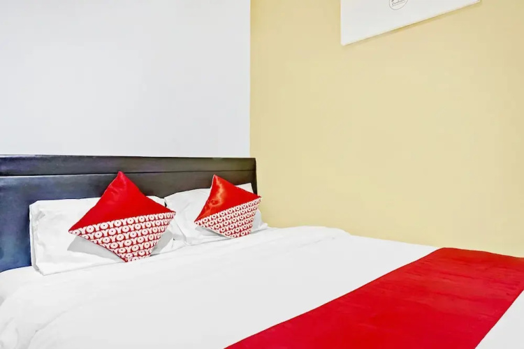 Hotel O Point Hostel