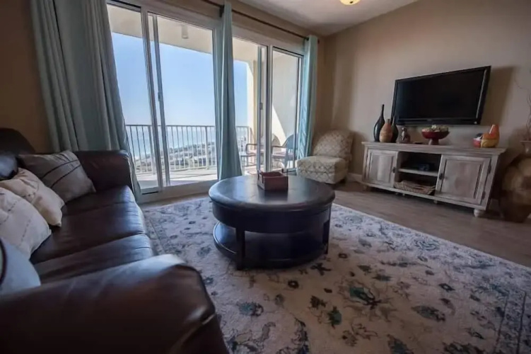 Ariel Dunes II 2105