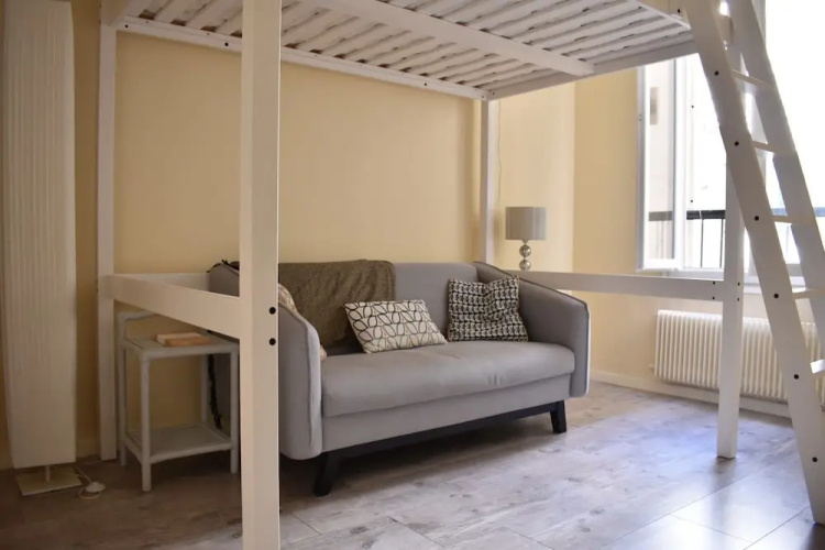 Renovated Studio in Paris