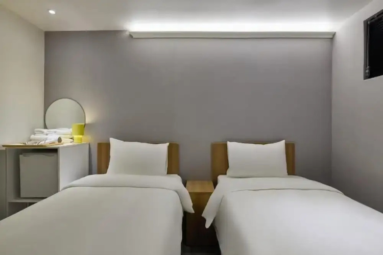 Halfrest Hostel Jongno Insa