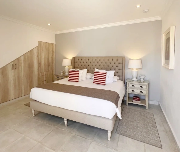 Luxury Double Suite with city view