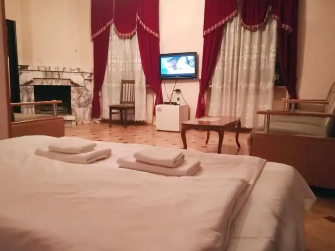 Hotel Center