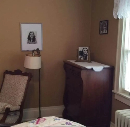 Hallett House Bed & Breakfast