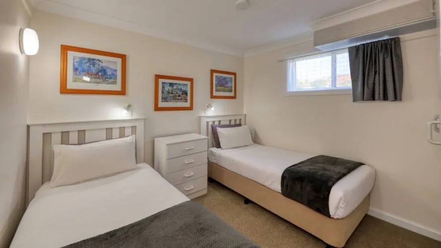 Twin Family Suite