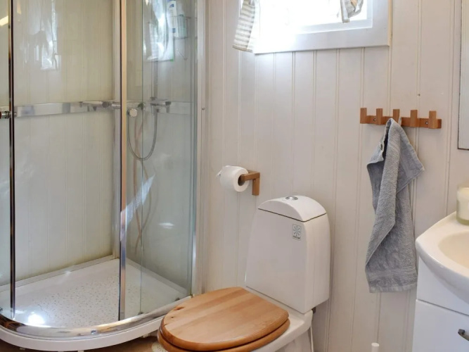 8 Person Holiday Home in Gressvik
