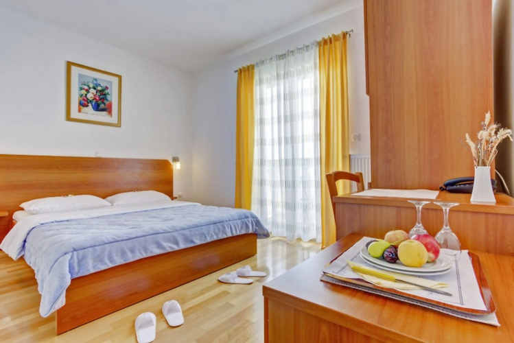 Pansion Villa Bok