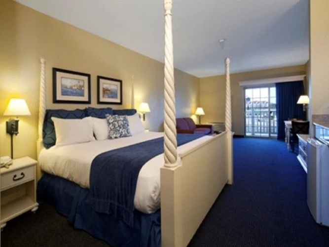 Blue Harbor Resort and Conference Center