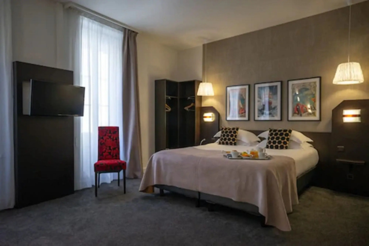 Hotel Voltaire Opera Nantes Centre