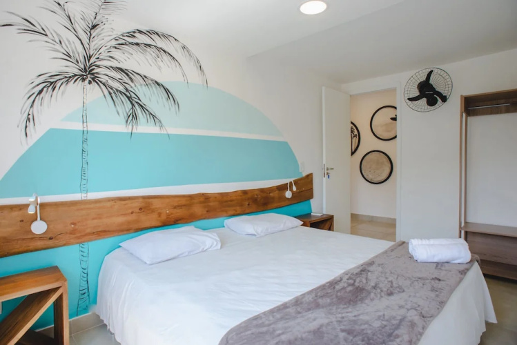 Longboard Paradise Suites