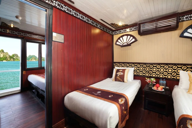 Halong Apricot Cruise