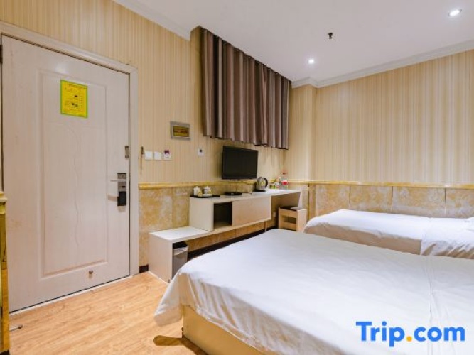 Economy Twin room