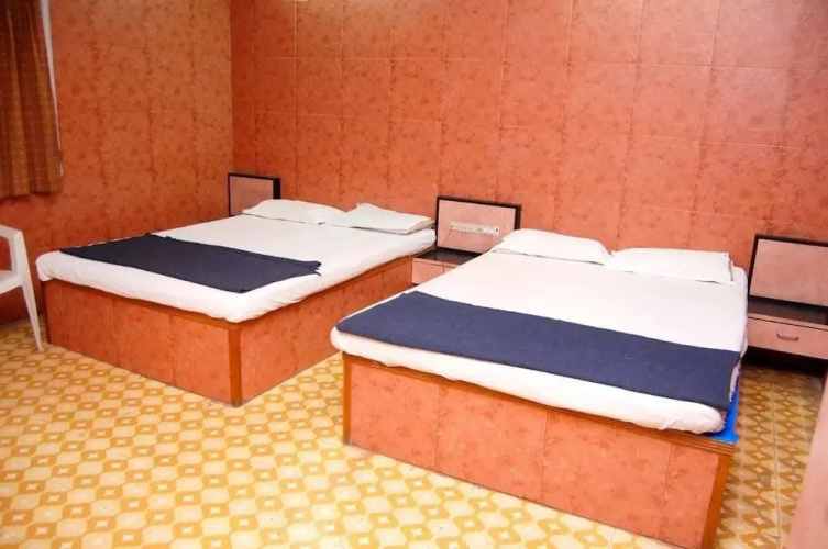 Hotel Meera