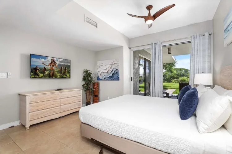 Ground Floor Corner Unit - Vrkcv