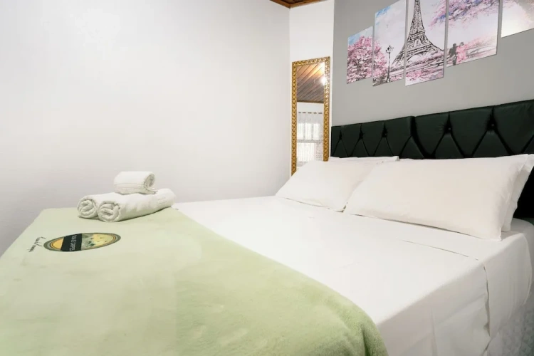 Economy room