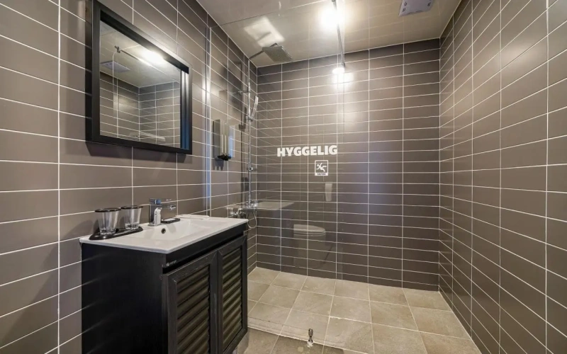 Standard Twin room with city view