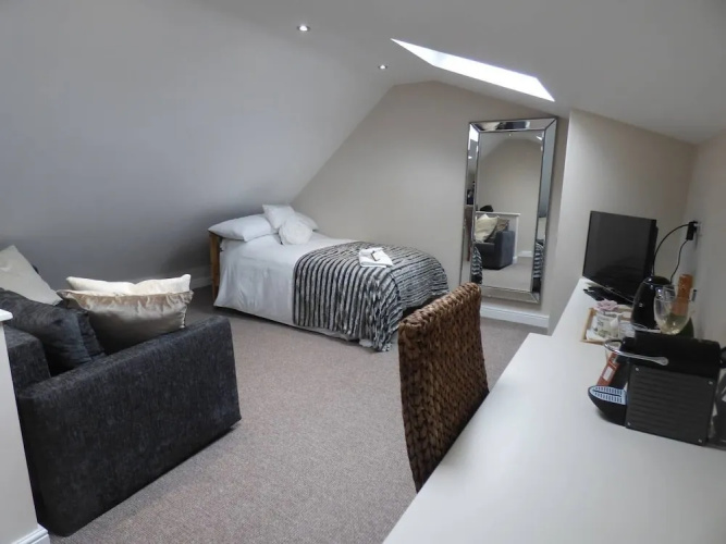 Longridge apartment