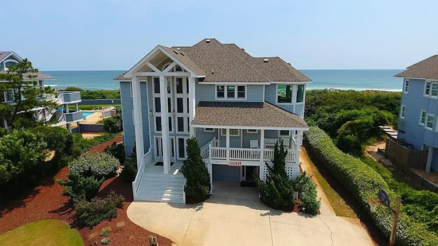 Treasure Island - 6 Br home by RedAwning