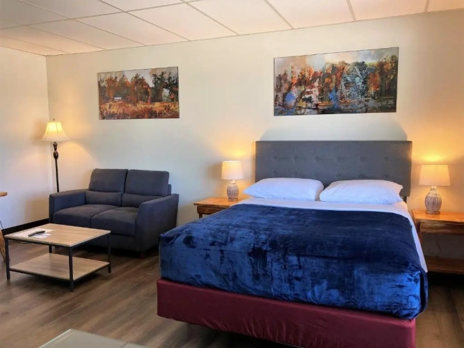 Deluxe Double Suite